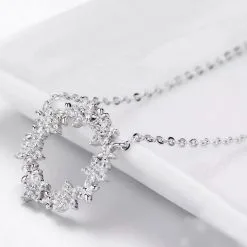 Colier din argint crystal flower rotund