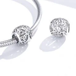 Talisman din argint sfera cu cristal